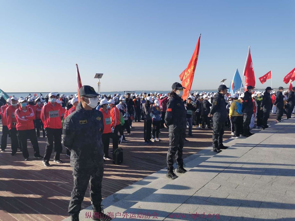 ATFuZmh3GqbW8d0xyBOdphjstmEubKnz3iKhoHRjU5jwA7av8_eH-E1gl8CU1L2E