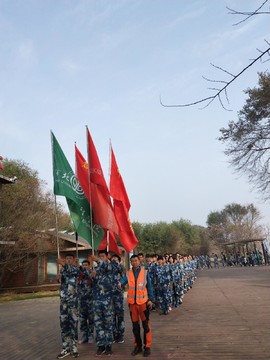 E693115E-8CC7-45F7-B4B9-A360736FC8B7