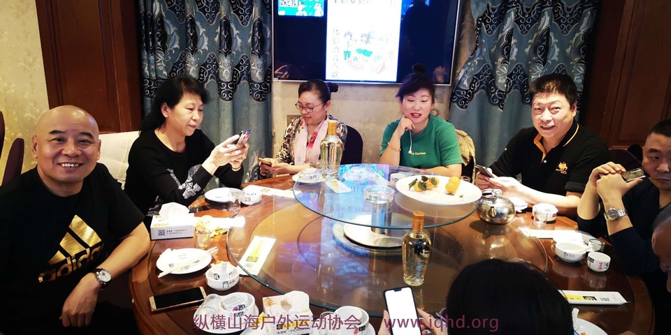 d-fa0vCfLCDjb_8US3IIY3tzBZ5KCZnkMJq8cqlYs0ZZkeHhGwSKXbU6b2JuSrkE