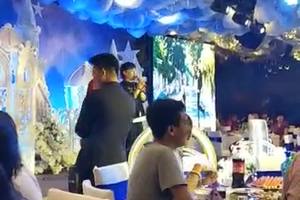 国庆节为哥哥赵一杰新婚大喜献上祝福！