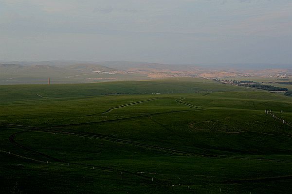 霍林郭勒 <wbr>可汗山