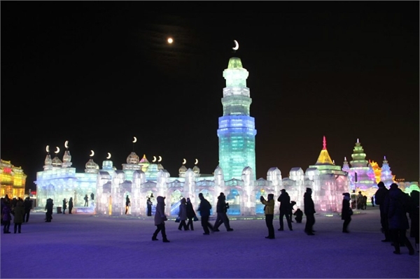 雪谷,雪乡,哈尔滨冰雪大世界,索菲亚教堂,哈尔滨中央大街步行街自助游图片