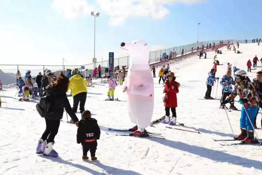 【武汉起止】华中最美滑雪场—五峰国际滑雪场 徒步中国十大最美茶园