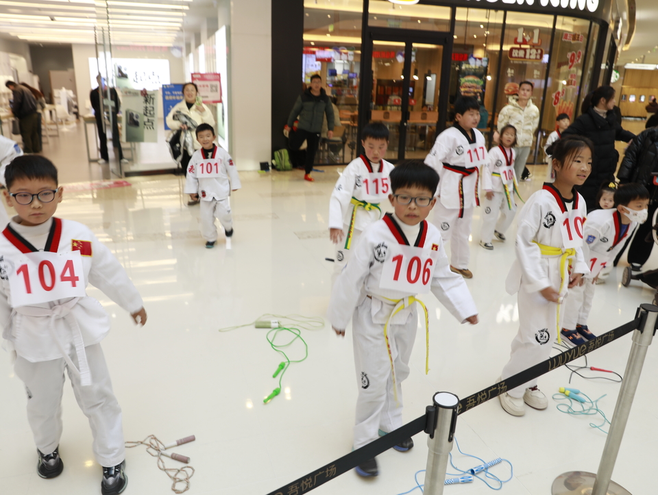 9f2fd7acbd64dcb0913ca0adb28f324