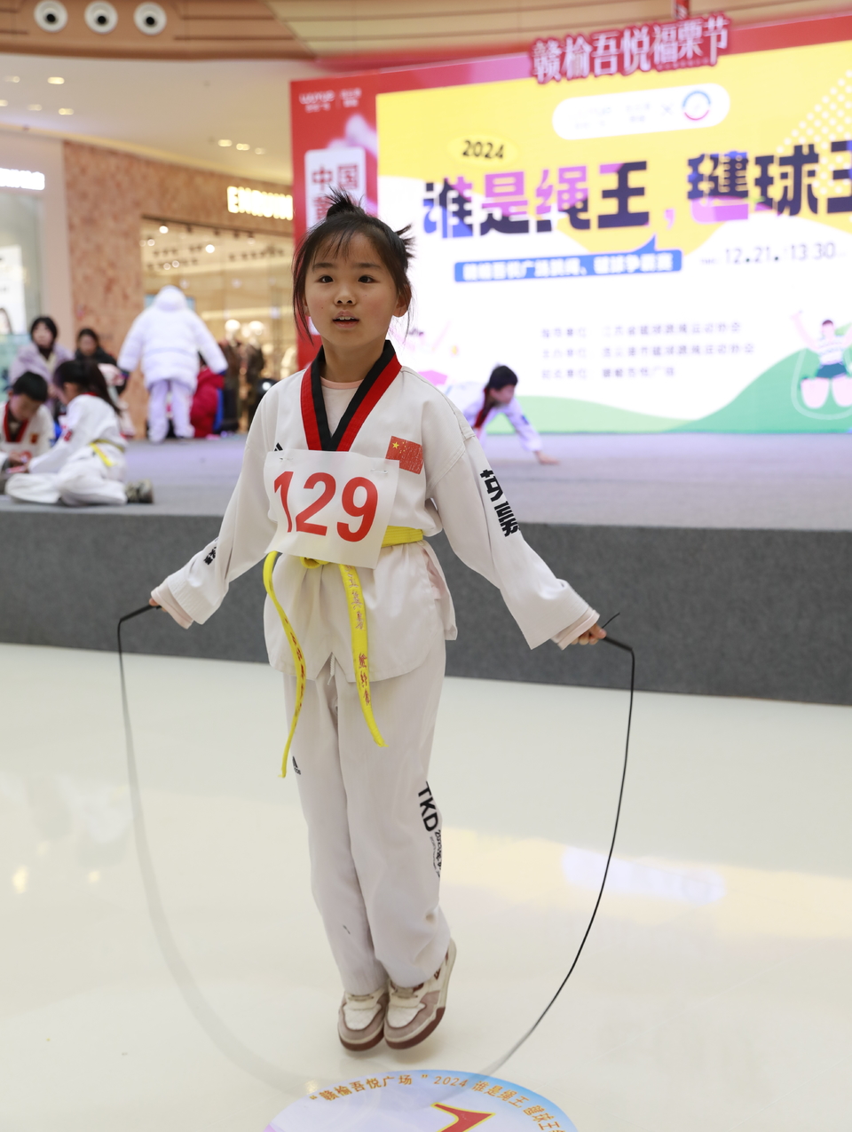 60be0d8e31bd63b62cbc4e1a61b4640