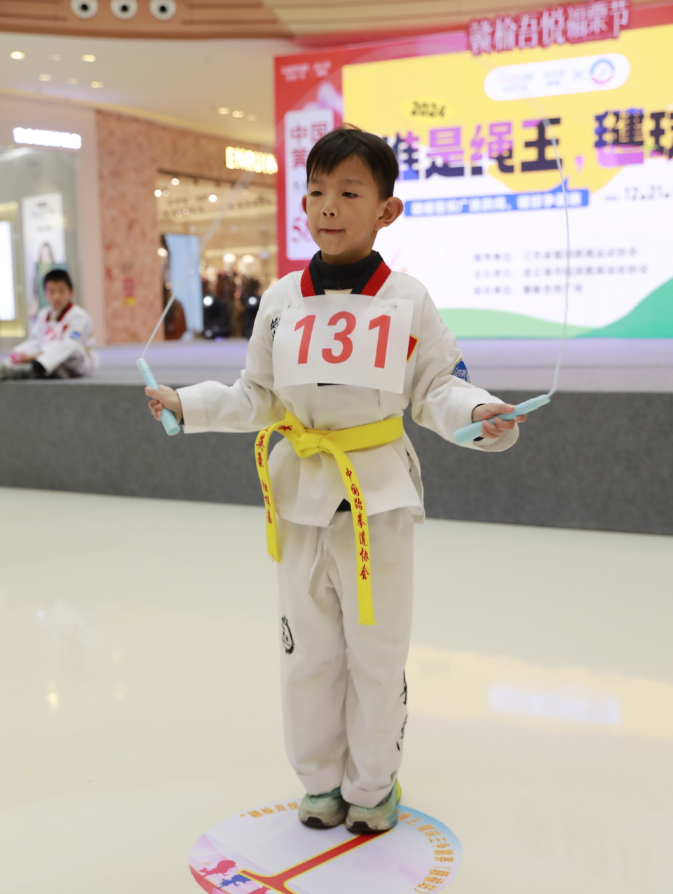 00613b3c1ccb5b1f7baeecc7e14e33a