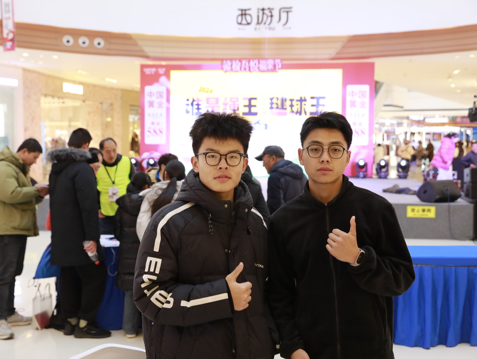 9216a64caff41cafd4477b82e1161df