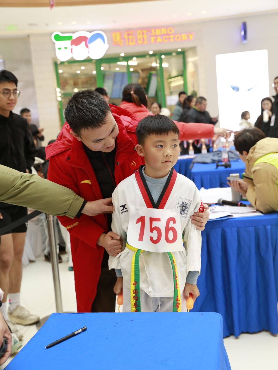 28404a20b1d6f3a2bc364d04132e8f1