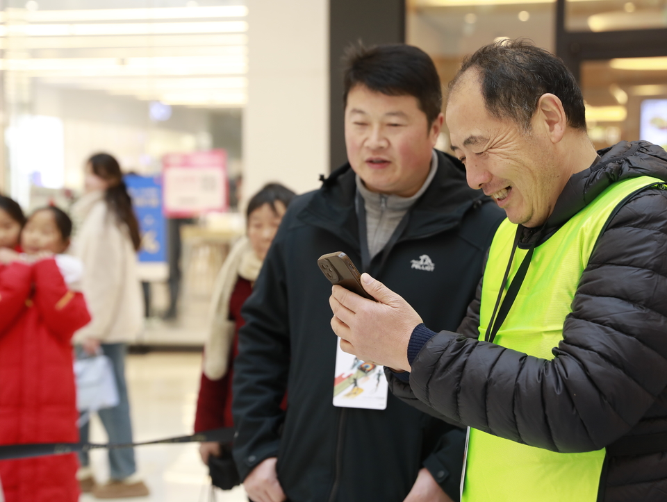 ce406cc4f69f99582fc04d2cdab9f48