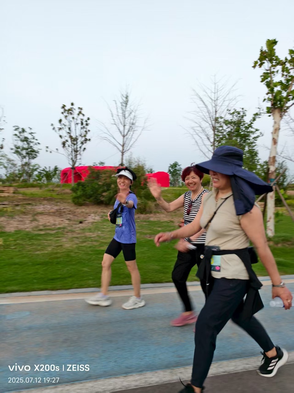 4e07d7f50917bf62c0d6b80d3fd762db