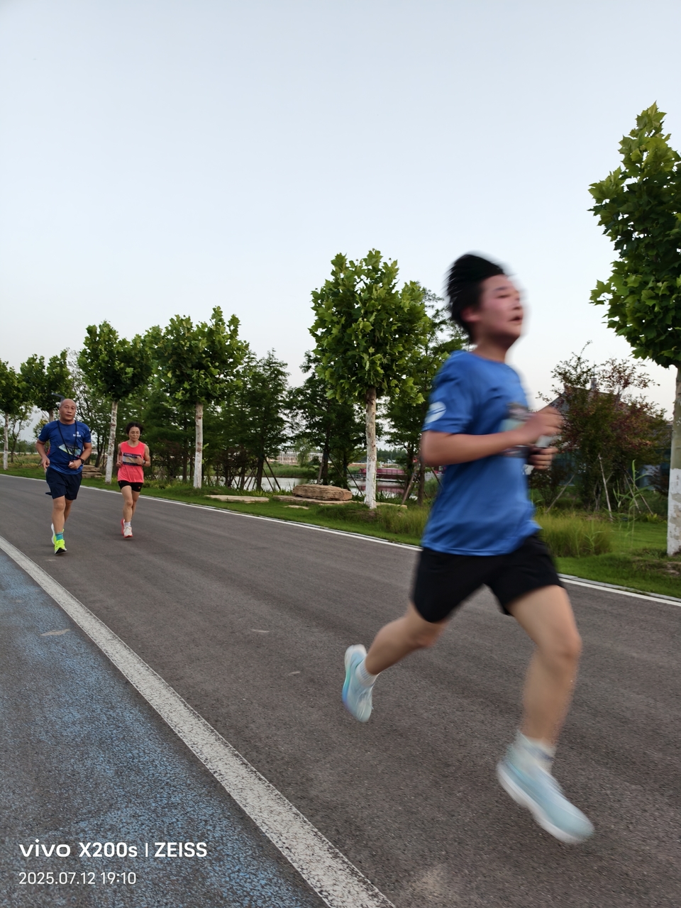 542c6325ab347c45de46fa6e7c99d552