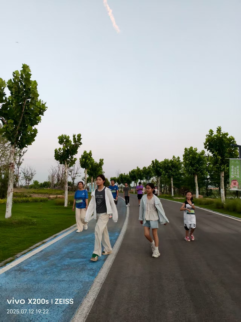 912e363c6f438f5d3aaaabe15e764247