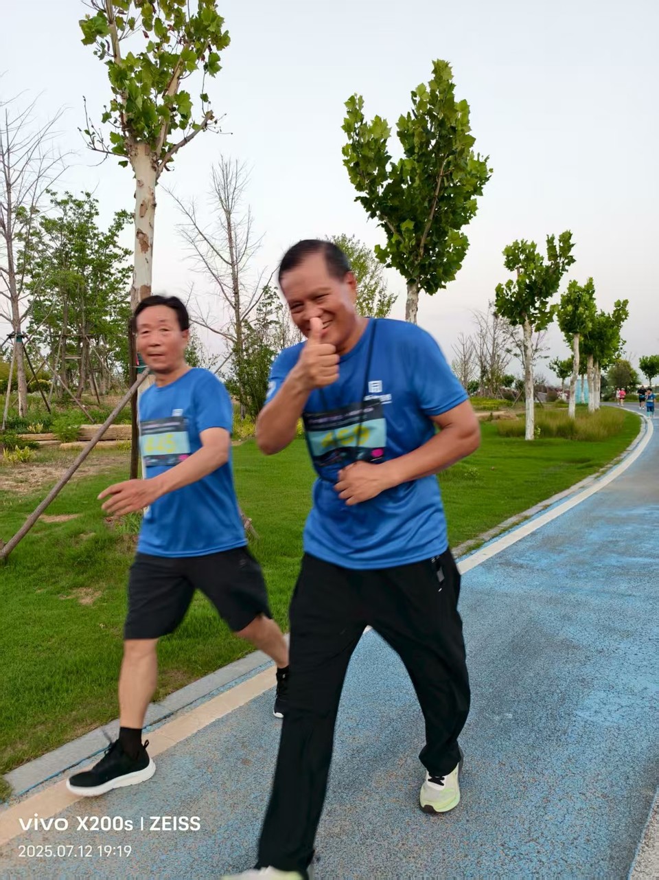 e112c527cf3c57434de40d8b454845b0