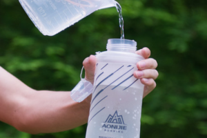 奥尼捷运动水壶硅胶水杯便携软水袋户外水瓶跑步软水壶徒步旅行