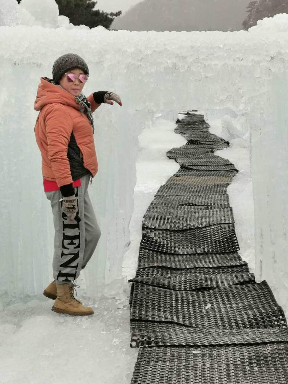 FEvFPaZ__gfqkGzoLWW_2qBRtiyiqa4xLvrb_ksLNKVtZ6X0pP9k7mFECBm5sBE3