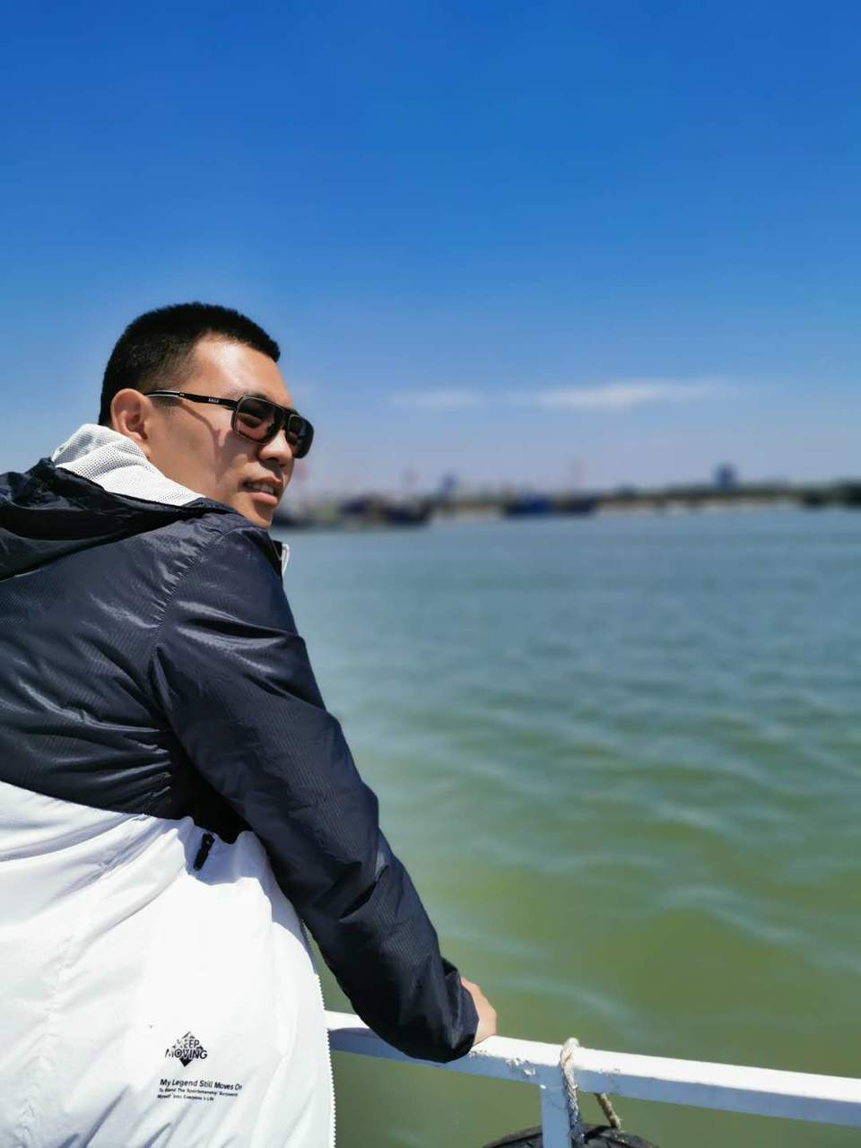 T_bxMIMcY_rW43-69mbt7Dw0It42CL19FsXz_KGIlr4nn4c_F9At59ezznvCw0se