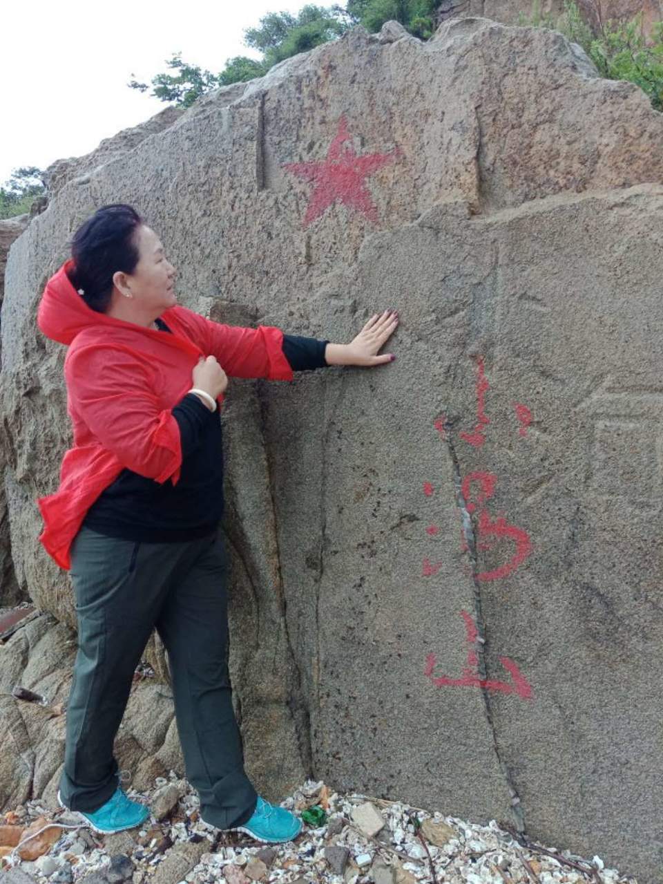 d-fa0vCfLCDjb_8US3IIYwJN0LthGRhJAhL8tfz2q9-6d6KEy3B4RJP-BAYkRC3U