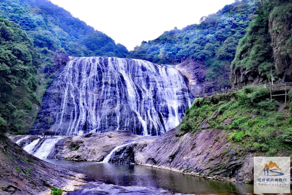 kSjDVeF-vBPzBQKYx0RfK8-9y-BZWlSdYiTYl4etV_zMHc7zXR5gDg3Wu1a8sD8_