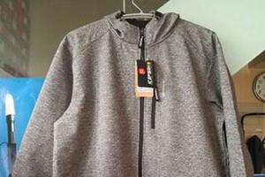 轻量防风软壳衣　男款