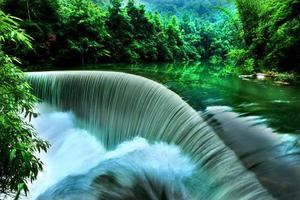 奇幻黔东南 纯净民族风 原生态山水，小众秘境环线， 一场“私人定制”的别样旅行！中国第一瀑布“黄果树”