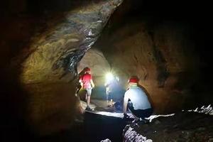 【12.12】徒步“桃花源“，探索神秘矿洞，下山吃大鱼！