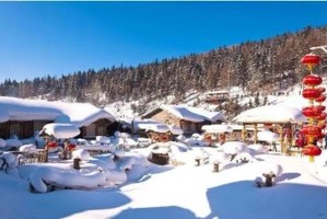 【魅力东北7日】畅游冰城哈尔滨、雪谷-雪乡穿越、长白山温泉、吉林滑雪、赏雾凇7天游！