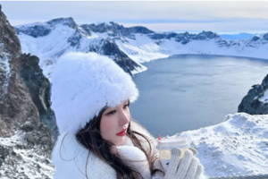 【冰雪梦幻B线5日】2-8人精品小团， 亚雪公路+童话雪乡+滑雪+冰雪画廊+长白山+延吉+温泉5天4晚