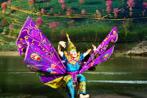 【秘境阿佤山7日】 巍山 沧源 景迈山徒步探秘 翁丁原始部落 龙摩爷圣地 老达保 7日行程