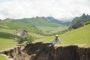 【特价699】清明3日游︱【大青山徒步】漫步塞尔达+三天徒步33公里+美林谷+大青山+勃隆克沙漠