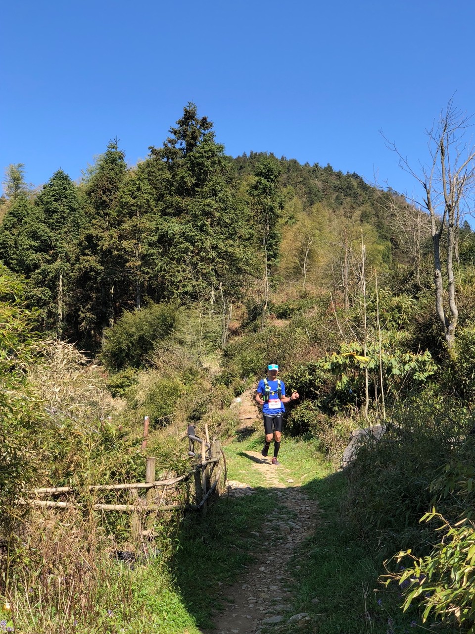 DFB0F42C-6937-4E95-89CF-052A3F0EC1B1