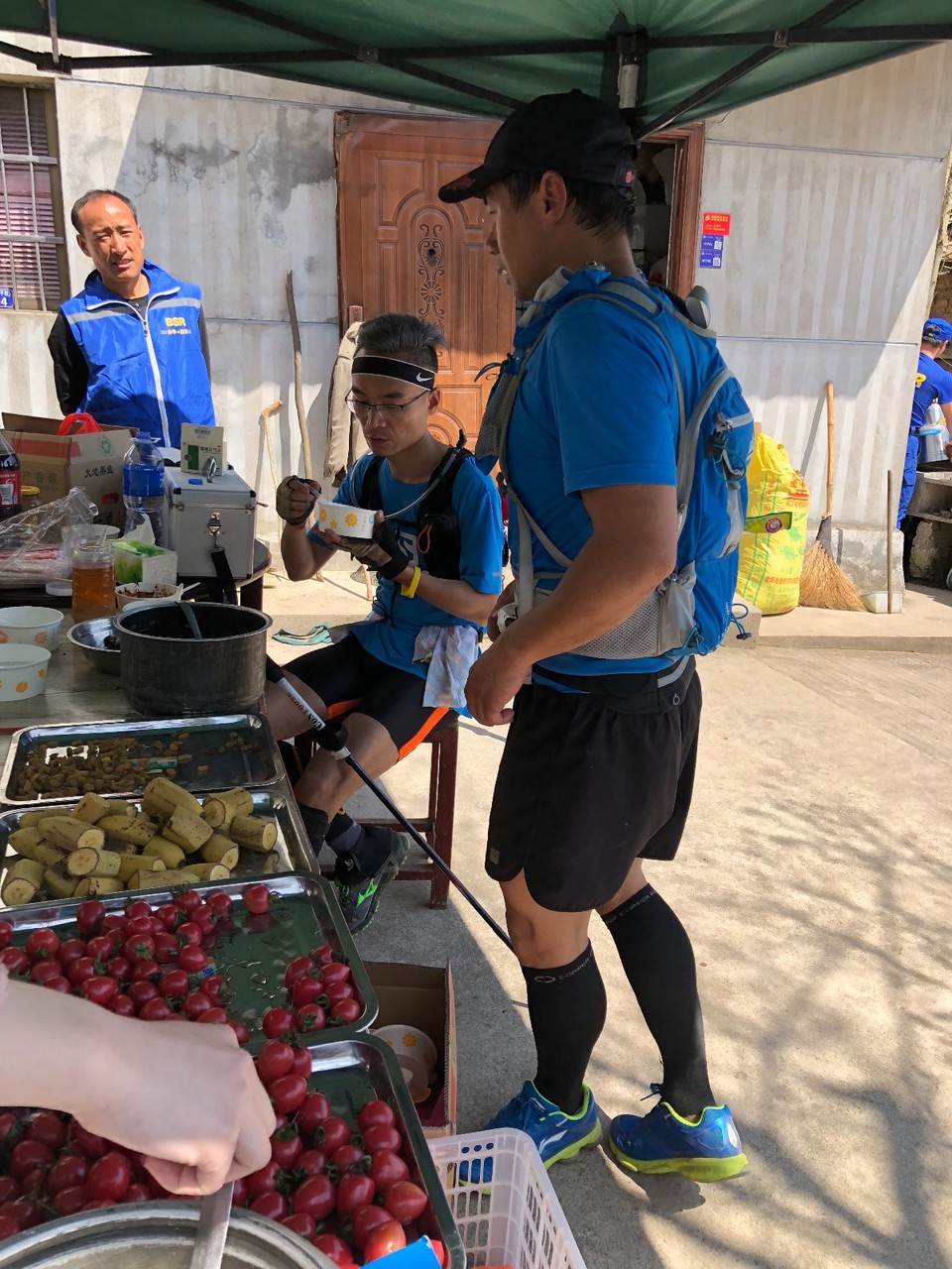 E20F27AF-BB59-4A8D-9690-4E0121D9B59D