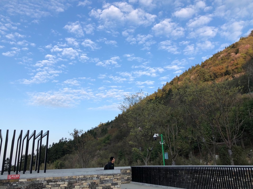 EEB39F1F-D326-4FAA-9E45-CC5645658D61