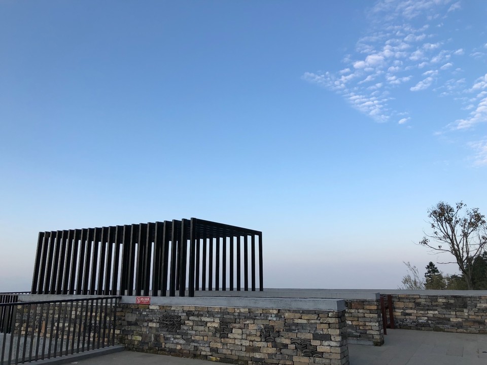 DCC7BA05-6BB4-434A-B166-FC7D4558CCC9