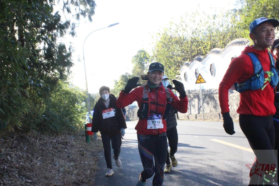 _1wteCsmdYtYk9UM-DCg-_0EBhNcmD76eTgFdOBqF6dqslYyr1-6okMyxEdLoNV7