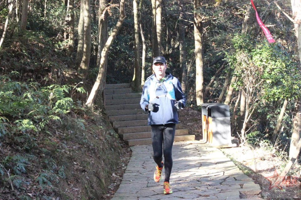 rkm9l-rCabGtVPOdFQjsR_pJRijOzWtanLsD0CES_7pwU77OEToOK2ryjn5F7ozI