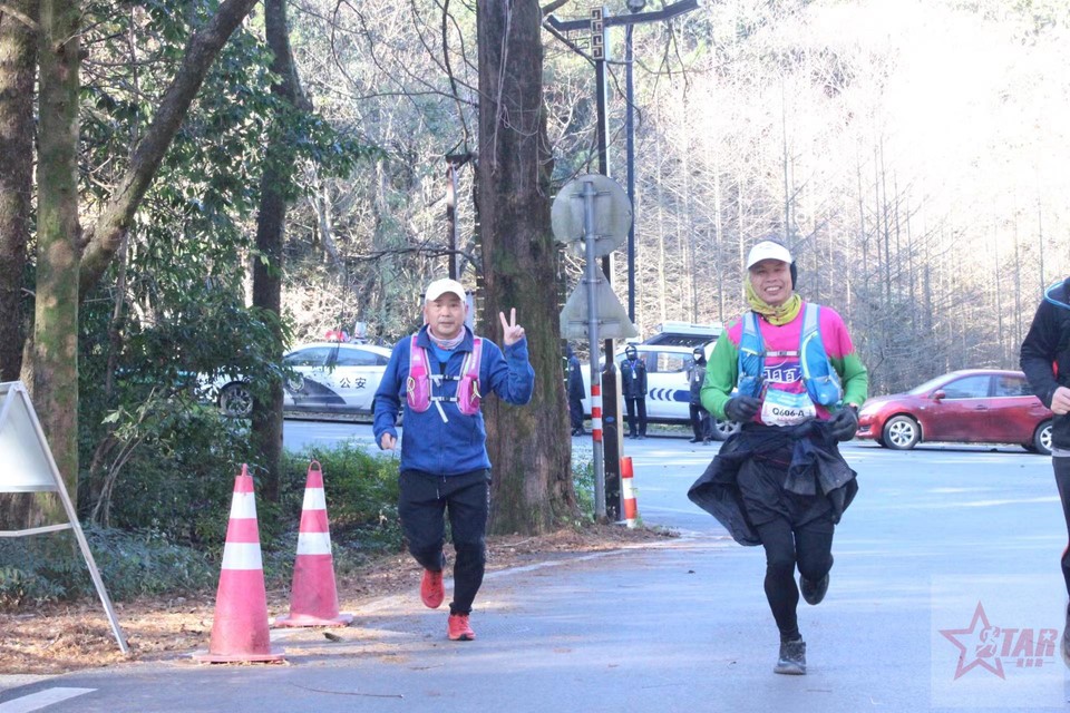 TR-blQuwCVKWLFMw4WvMz7g_2rYnEYQuxVYLuRsWwAB7hGwyLZsWfRmfXdiaN2yI