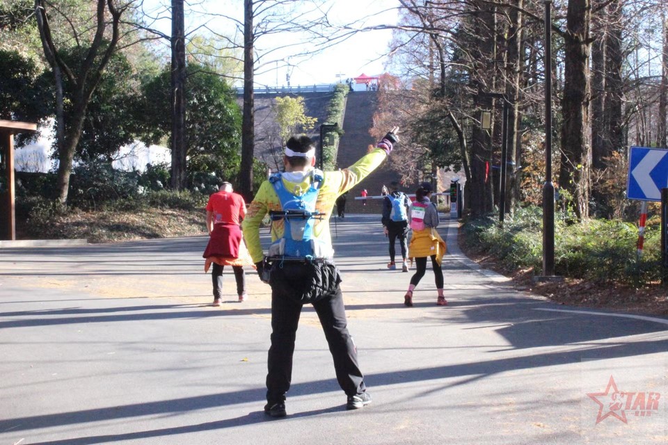 WmwBFrTOZ6lHHqRA_BYWeNdr4Ye2_CicQyKofd3A5pf23E3IVLLyZHchzBf1xrW-