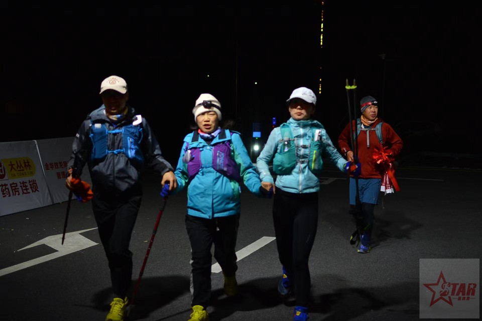 iE_XFlWXwlRc2zOicok_UuMkCvON22HUXhV4yzAiZv3pkPio9UjPvV6qRof7KTvL