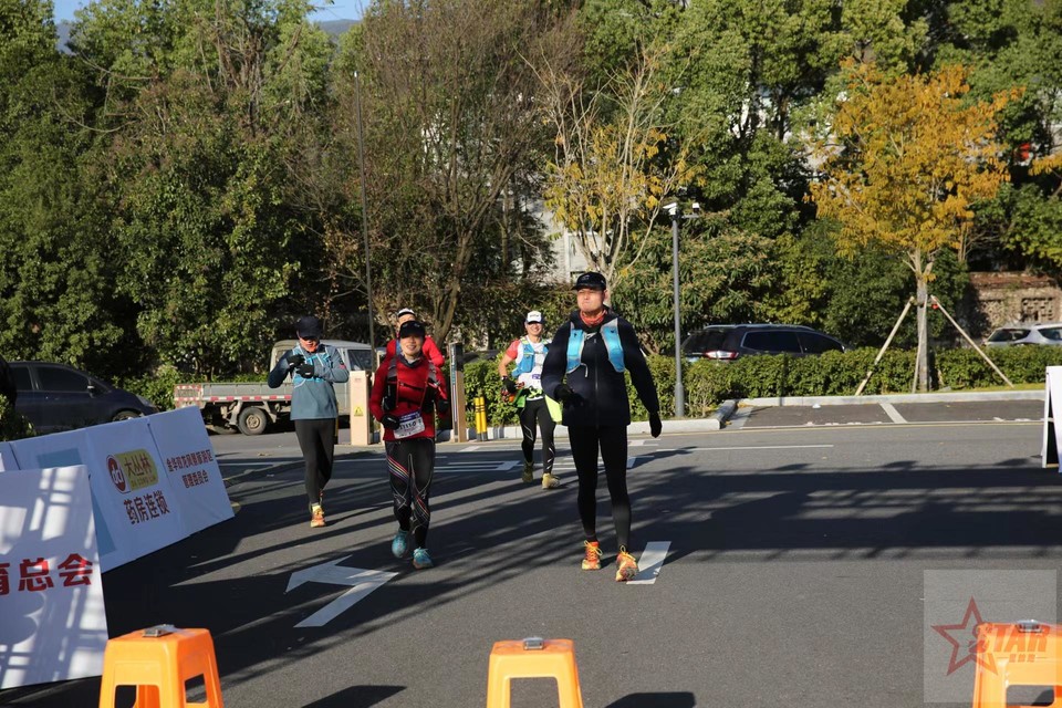 iE_XFlWXwlRc2zOicok_UqohZQ4e4-TmJ7n9LWaZ2RjhY2UBvPYXfyhTS17w36sK