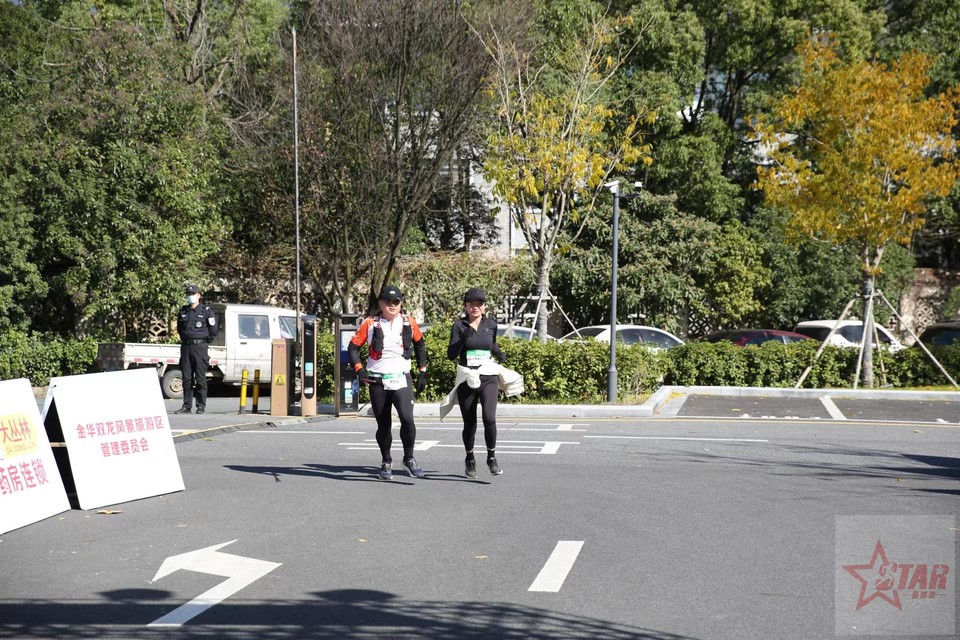 _1wteCsmdYtYk9UM-DCg-x28sOt2EovaJs0EEY_StcMdfOr6cKzGbxE2J_ULzlCM