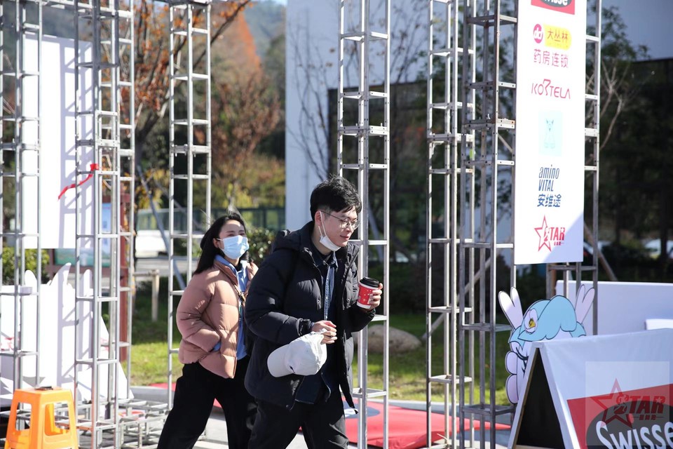 _1wteCsmdYtYk9UM-DCg-_x1JnH4y1LUHouAeshkZIySTMguF7t8vxasSzE989Hv