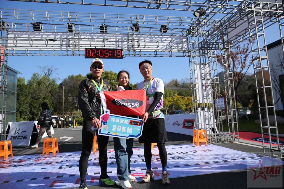 _1wteCsmdYtYk9UM-DCg--gui7-P9L2mjBJaUyOpTHTdkmHlZGB7aJg5rvLueO8Z