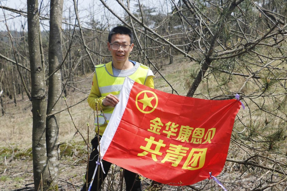 aqD1JzDJPZGYgMZYHumqE-1VrUCzqVvF3j0yAWcQryfLhfYb5D6XGjHjW45a2WTX