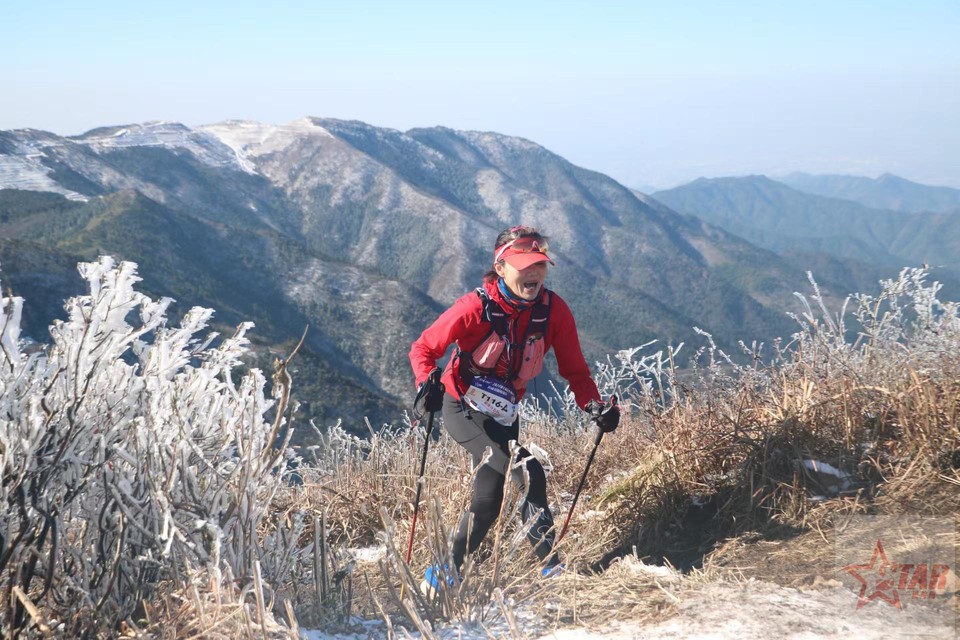 iE_XFlWXwlRc2zOicok_UvUR1jpU2dzhA7-3Q6IdNwgl5BTW-GmGZZGUDCK7DDDC