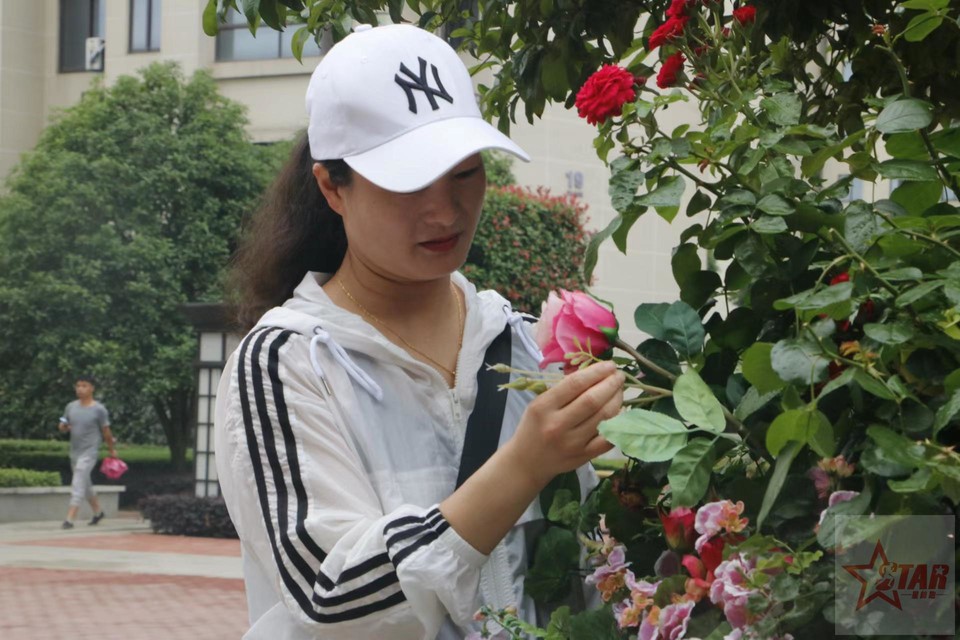 FFaJrK7npQHu9UvCbot2vgimI_TmVeH-QtTJ56ep8ZbGyXEbg8feC0ck8a-GCg_R