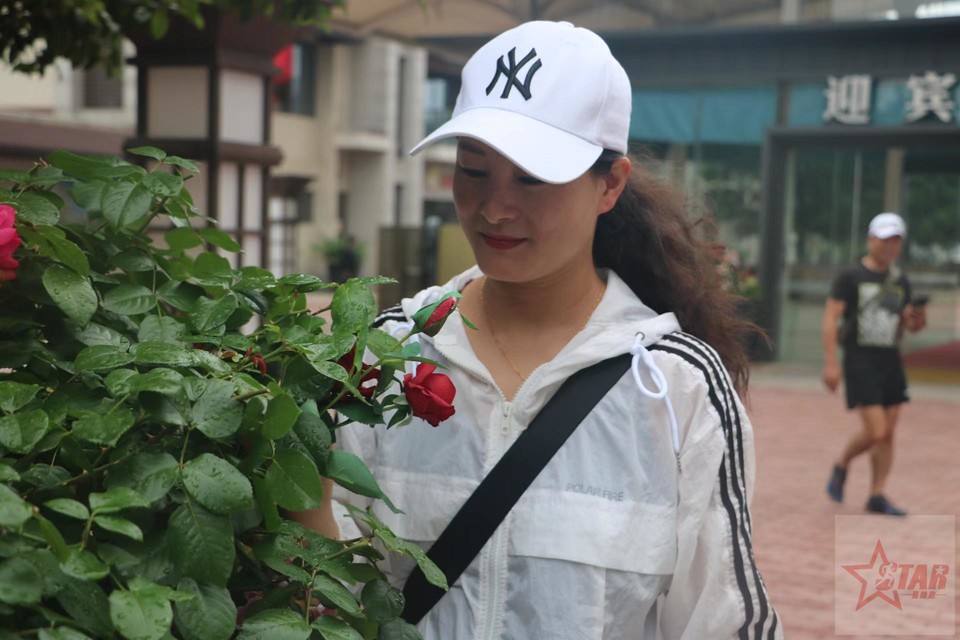 FFaJrK7npQHu9UvCbot2vv-kMLZc8nhCHD7snDL4RbCDa2GX8LIEDfqUivAkp5Vi