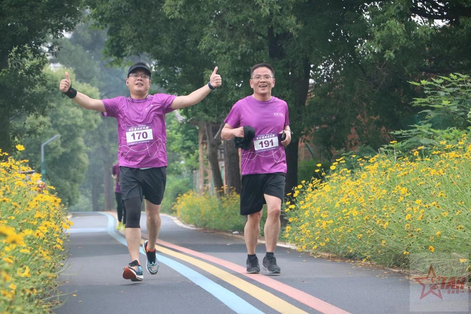 EiiZBPrtt_R0mhDgEKCnMzq-tAuSzhV6T8xInxms3qylwBqbIQUmM2pi8uHKJ6wj