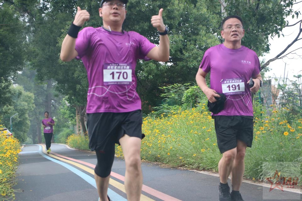 EiiZBPrtt_R0mhDgEKCnM-vmlpBSl9v3ypqgUdaE1jGt8EJ9e6NJJZoufY4KE7H2