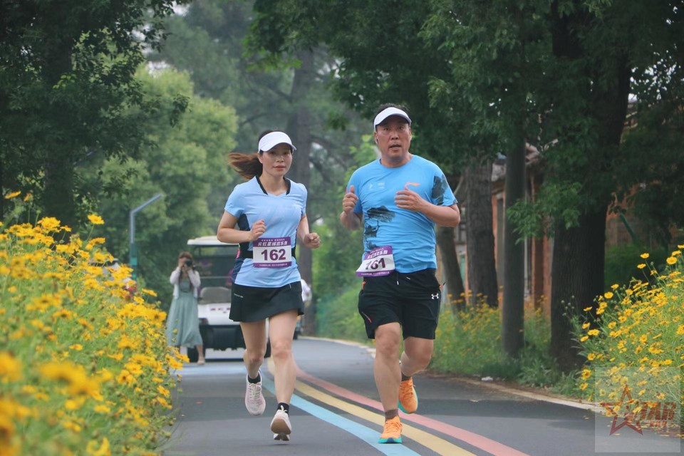 EiiZBPrtt_R0mhDgEKCnM0s0yw_lXGaZiMn-NGgwKLKxqD2JM5od8jmvEib3W2H3