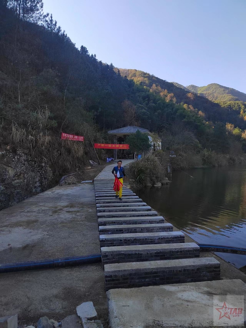 _1wteCsmdYtYk9UM-DCg-4NpDfUMgcaxwdhn5wZioURcblaZ_hJxeaIZgRrsErPY